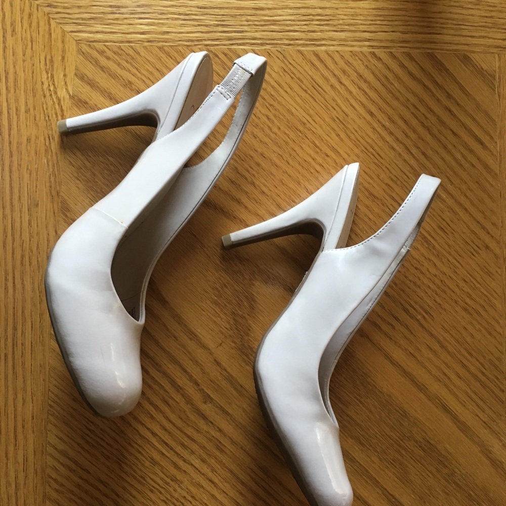 Jessica Simpson Sling Back Pump